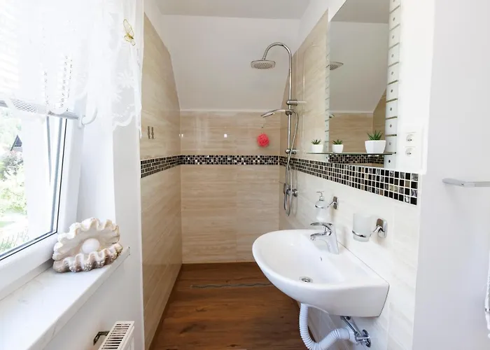 ゲストハウス Wolf ボーヒニ